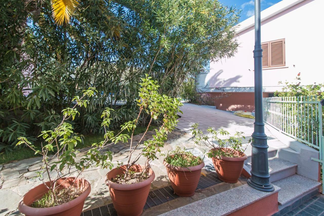 Appartamento Gli Ontani Cala Liberotto Exterior foto
